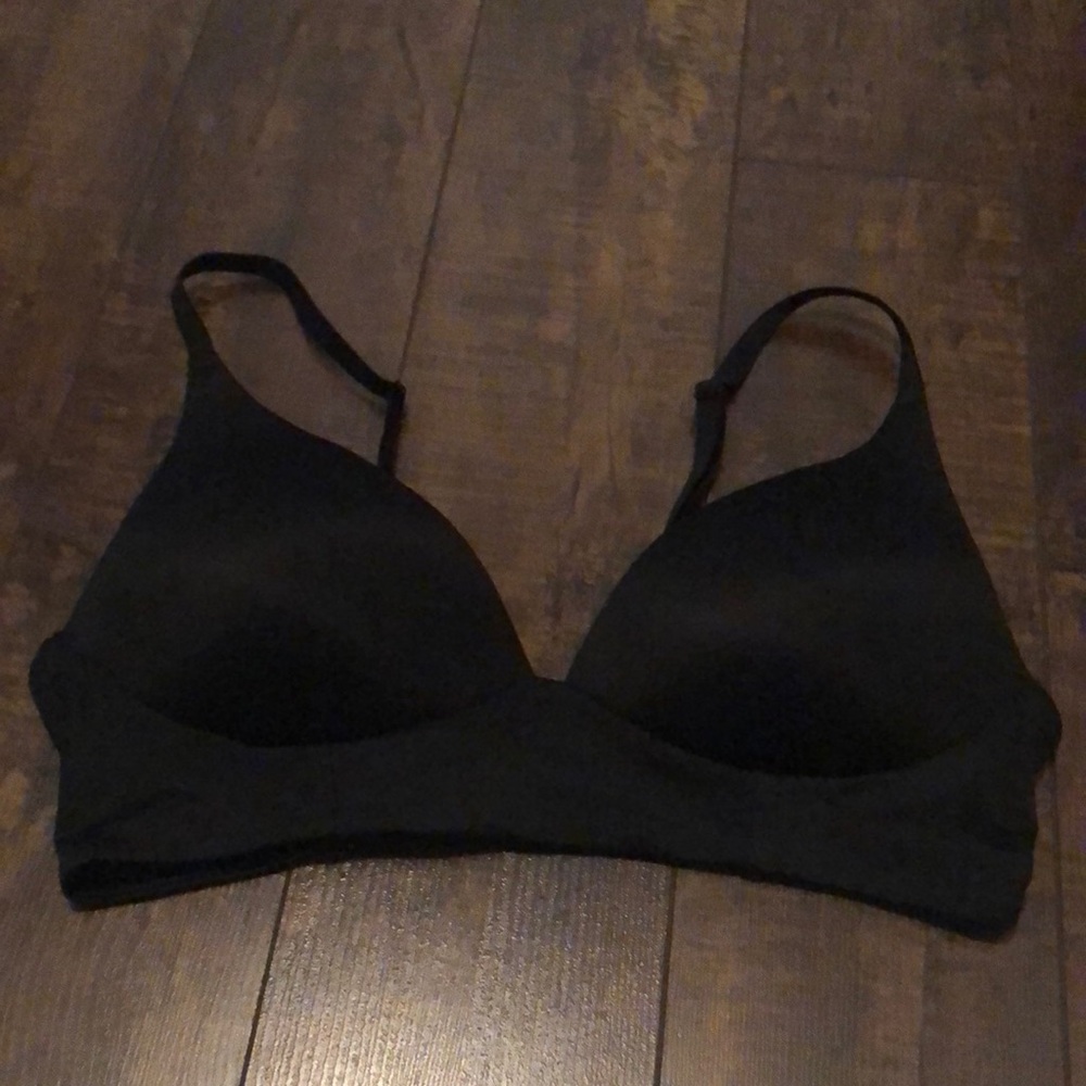NWOT La Senza Black Bra